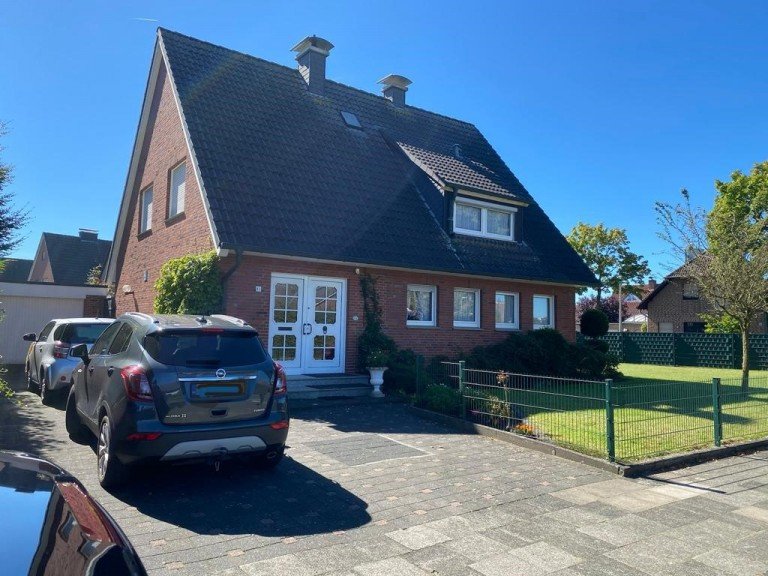 Vorderansicht Coesfeld Einfamilienhaus Gro�z�giges Einfamilienhaus in Coesfeld
